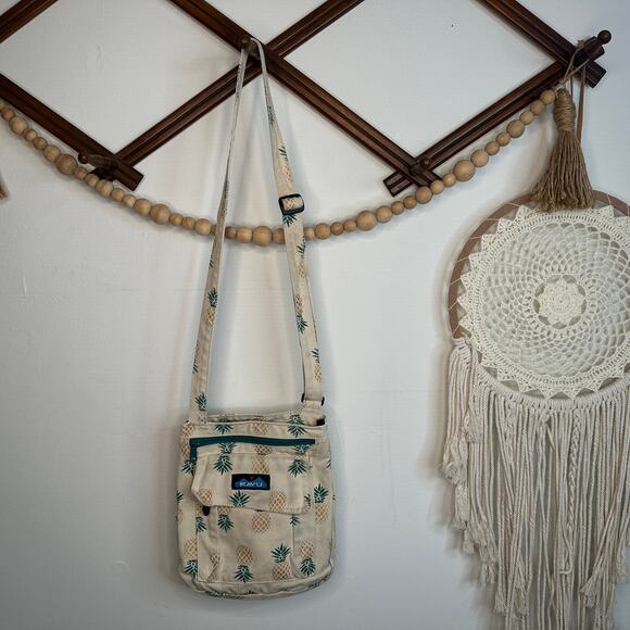 KAVU Keeper Pineapple Print Crossbody Bag - Picture 2 of 5